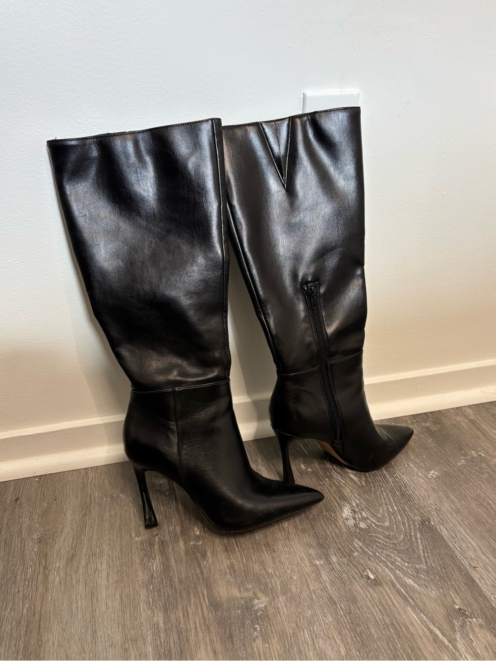 Mix No. 6 heeled black boot